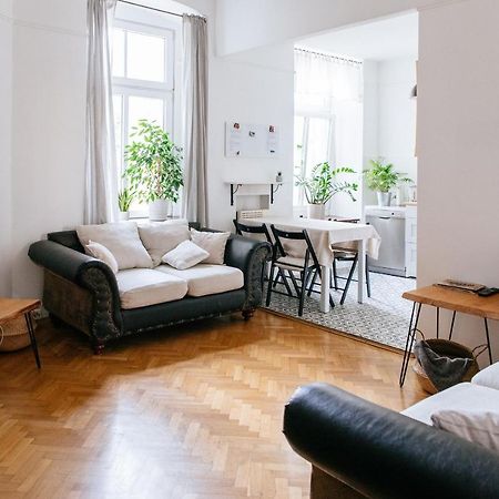 Comfortable & Spacious Lodz City Center Apartment Exterior photo