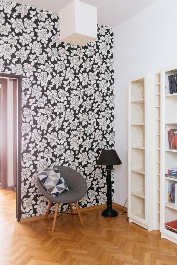 Comfortable & Spacious Lodz City Center Apartment Exterior photo